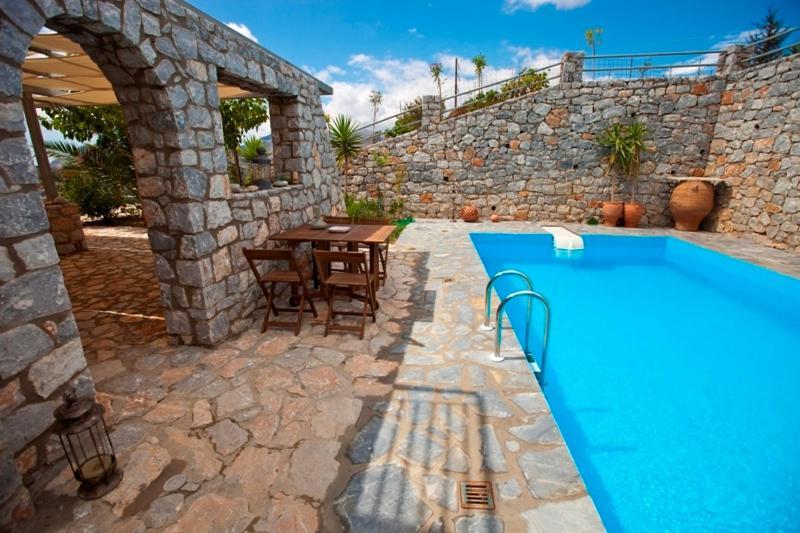 Aoritis Villas Lampini Pokoj fotografie